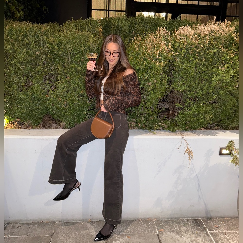 Meet your Posher, Brooke